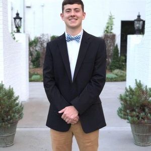 Meet your Posher, Carson